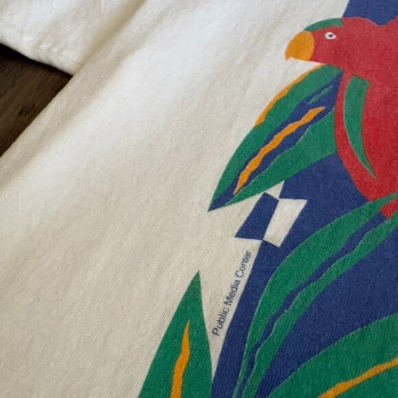 Vintage Save The Rainforests Nature T-Shirt Mens Size M Parrot Activism Art 90s - Picture 3 of 4